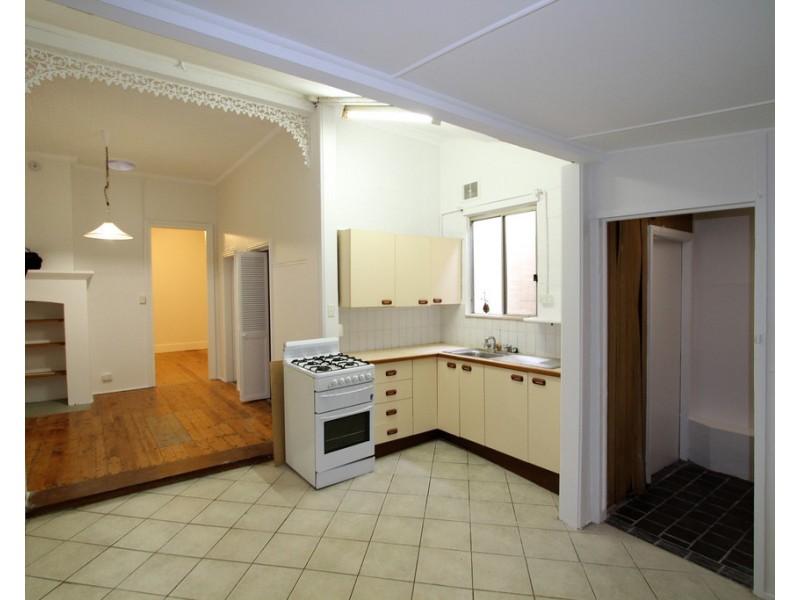 108 Unwins Bridge Road, St Peters NSW 2044