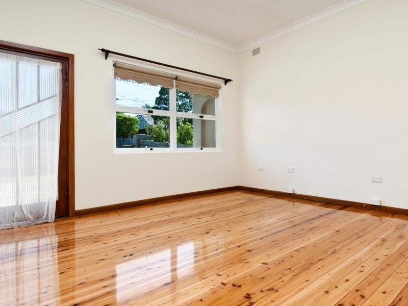 142 Dean Street, Strathfield South NSW 2136