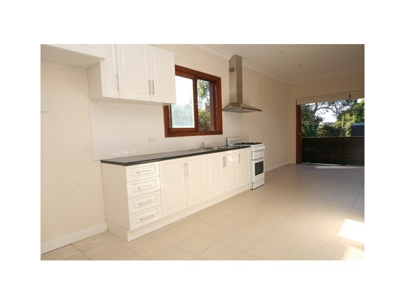 2 Whitehorse Street, Newtown NSW 2042