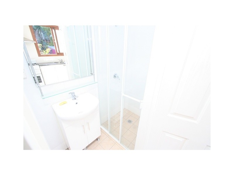 2 Whitehorse Street, Newtown NSW 2042