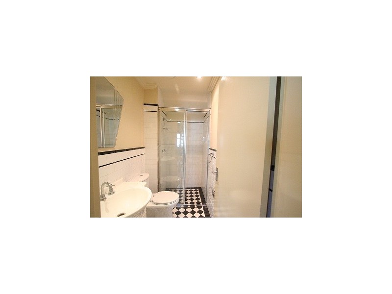 352 Edgeware Road, Newtown NSW 2042