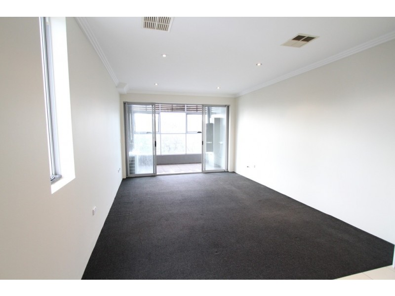 22/1 GOODSELL STREET, St Peters NSW 2044
