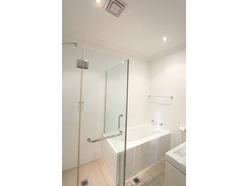 22/1 GOODSELL STREET, St Peters NSW 2044