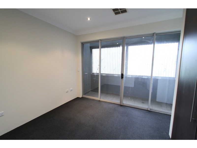22/1 GOODSELL STREET, St Peters NSW 2044