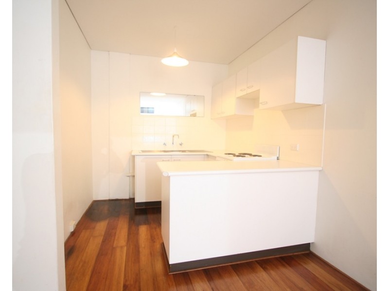 8/26-28 Brown Street, Newtown NSW 2042