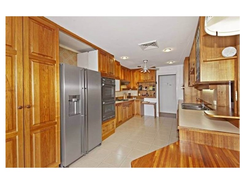 16 BELGRAVE ESPLANADE, Sylvania Waters NSW 2224