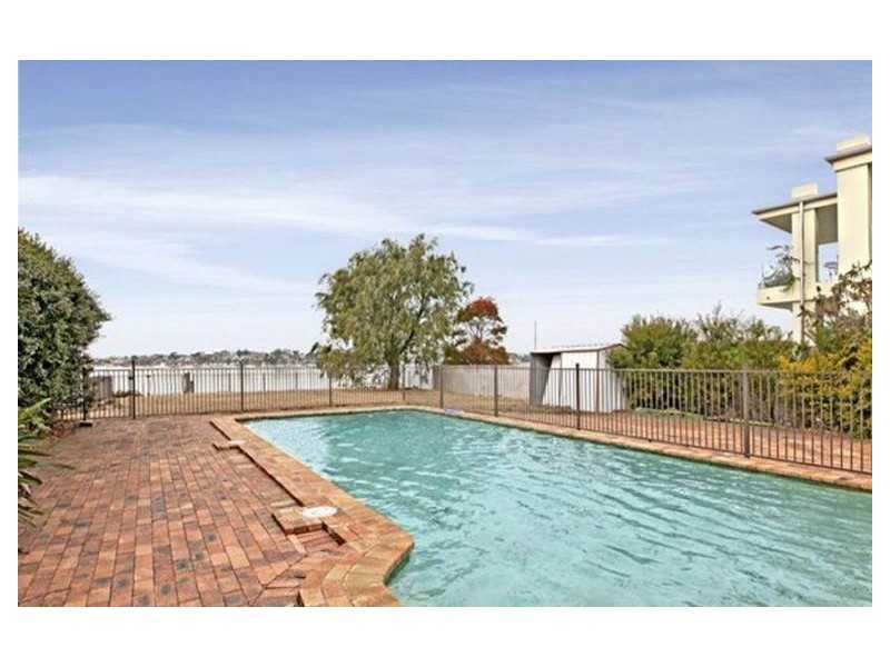 16 BELGRAVE ESPLANADE, Sylvania Waters NSW 2224