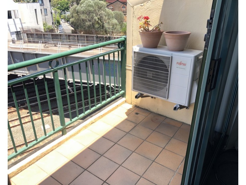 33/1 Linthorpe Street, Newtown NSW 2042