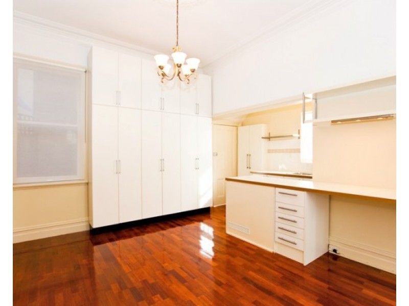 1/5 EDGEWARE ROAD, Enmore NSW 2042