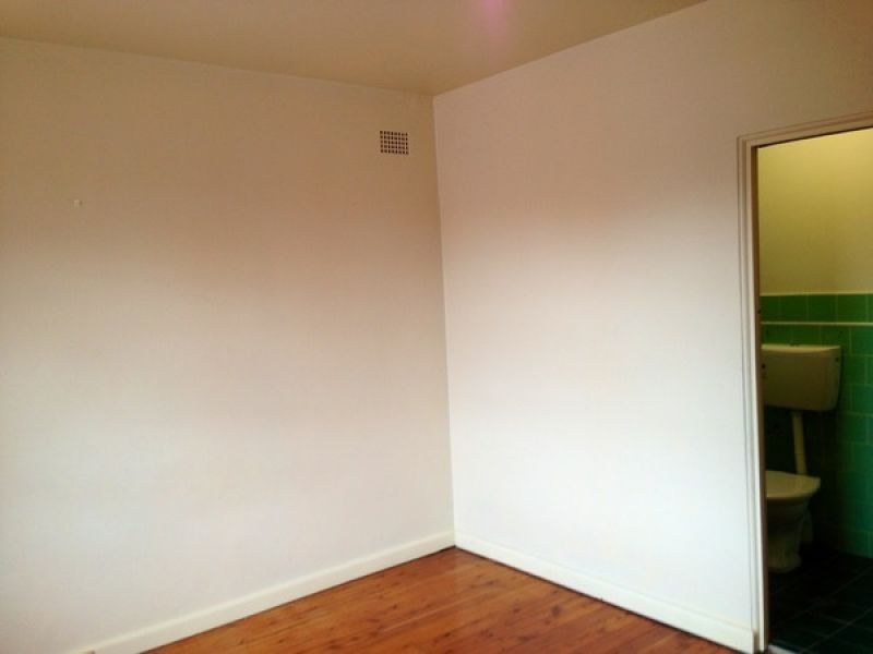 20/2 WRIGHT AVENUE, Marrickville NSW 2204