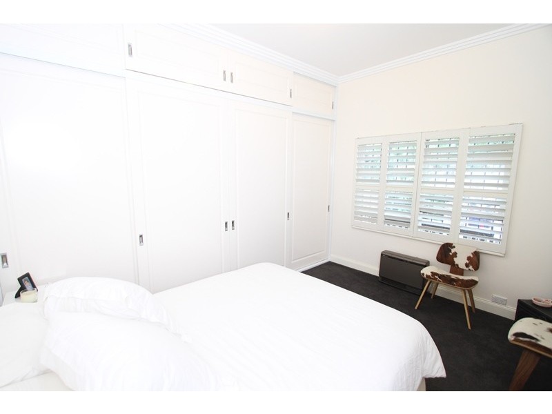 34 HOLDSWORTH STREET, Newtown NSW 2042