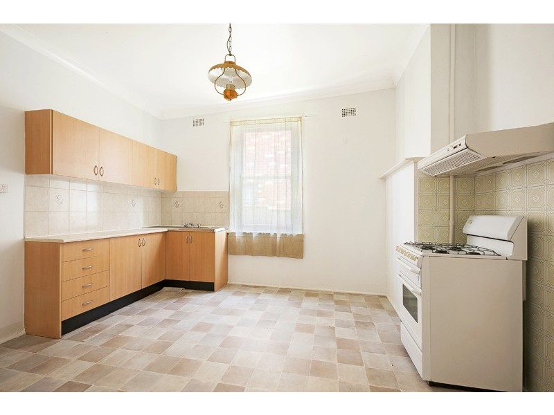 16 Fletcher Street, Campsie NSW 2194