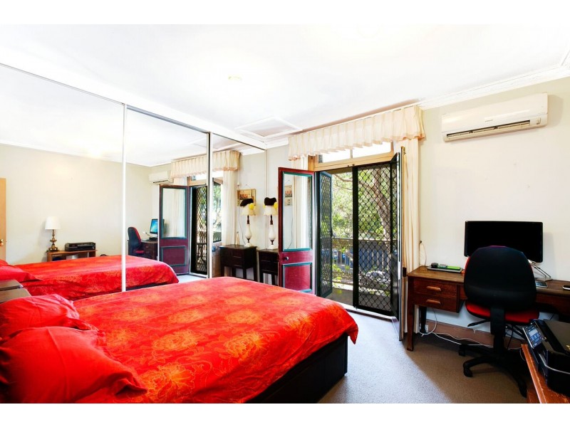 92 Morehead Street, Waterloo NSW 2017