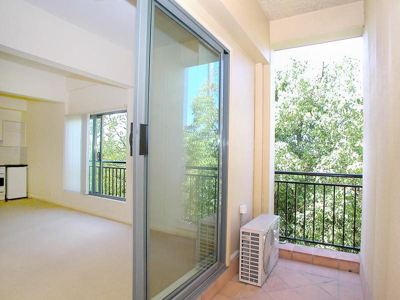 31/8 CAVILL AVENUE, Ashfield NSW 2131