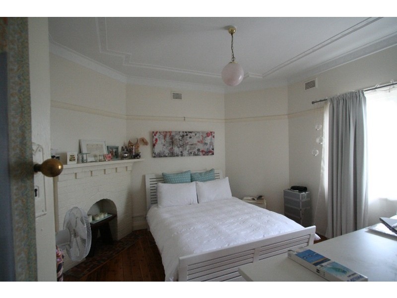 1/100A SYDENHAM ROAD, Marrickville NSW 2204