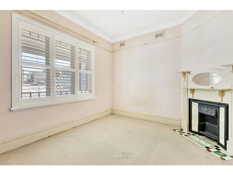 2 Park Road, Marrickville NSW 2204