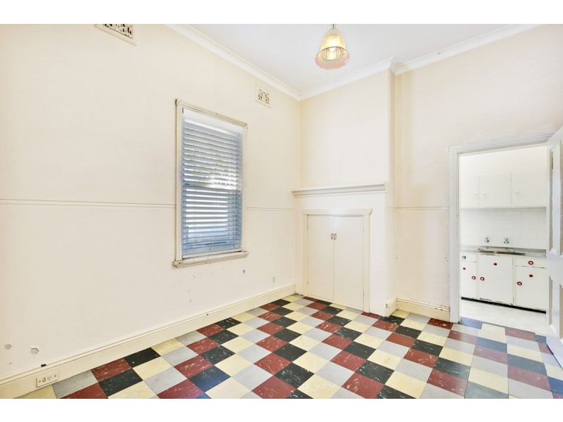 2 Park Road, Marrickville NSW 2204