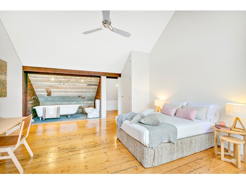 132 Salisbury Road, Camperdown NSW 2050