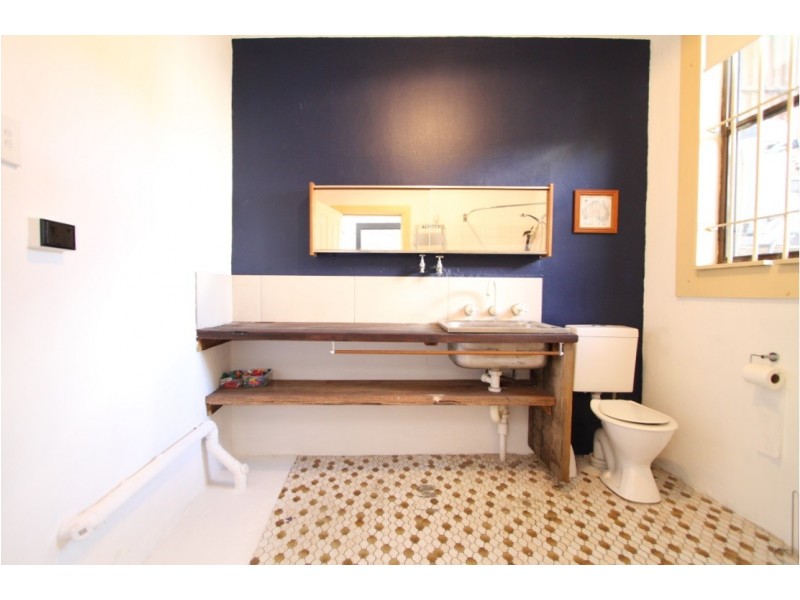 42A Enmore Road, Newtown NSW 2042