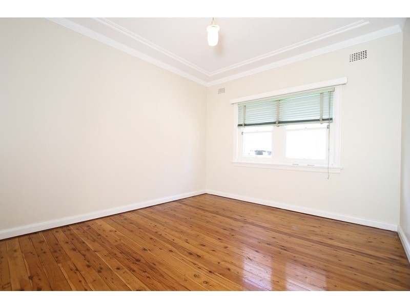 20 Thompson Street, Earlwood NSW 2206