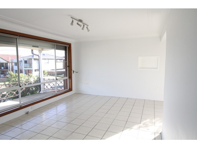 7 Lofts Avenue, Belmore NSW 2192