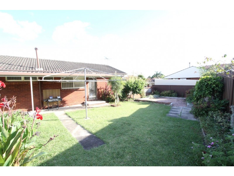 7 Lofts Avenue, Belmore NSW 2192