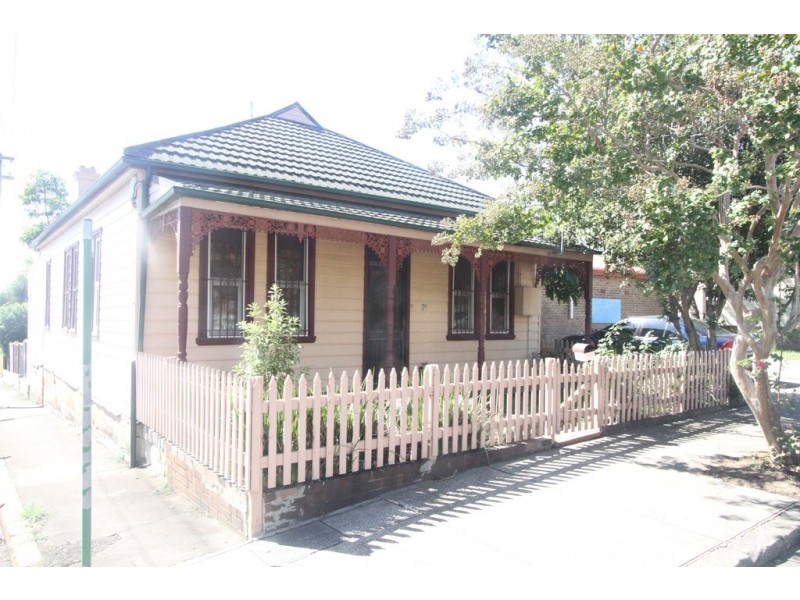 21 Lymerston Street, Tempe NSW 2044