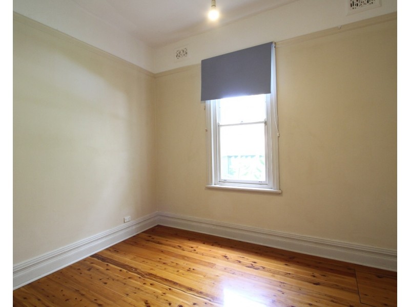 25 Victoria Rd, Marrickville NSW 2204