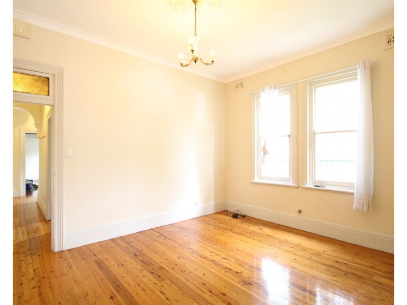 25 Victoria Rd, Marrickville NSW 2204