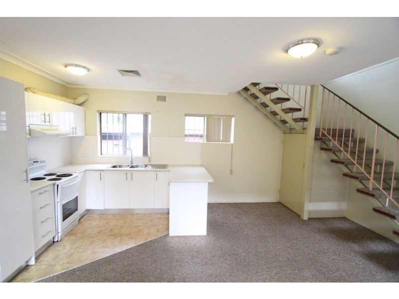 4/102 DARLEY STREET, Newtown NSW 2042