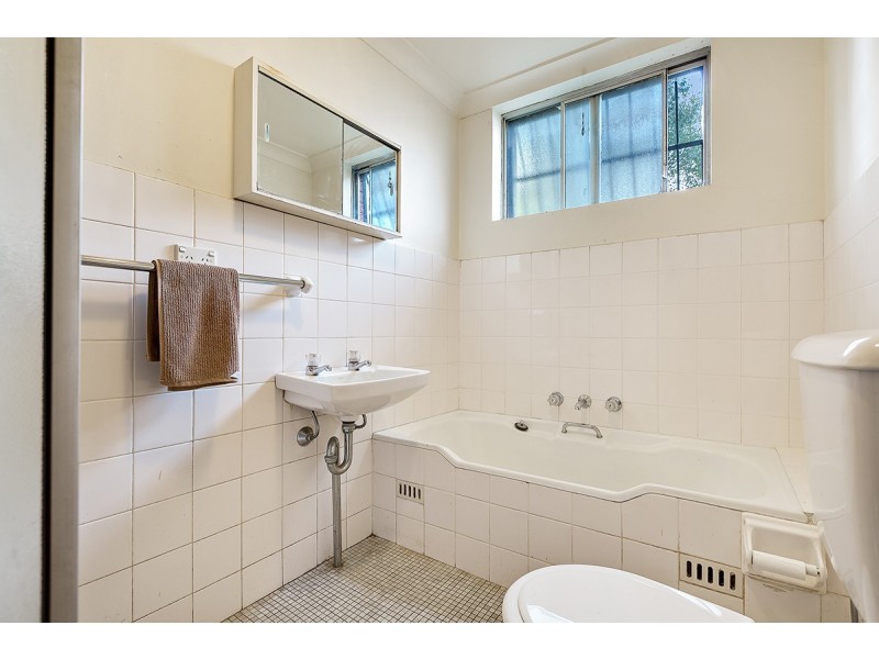 4/69 Warren Road, Marrickville NSW 2204