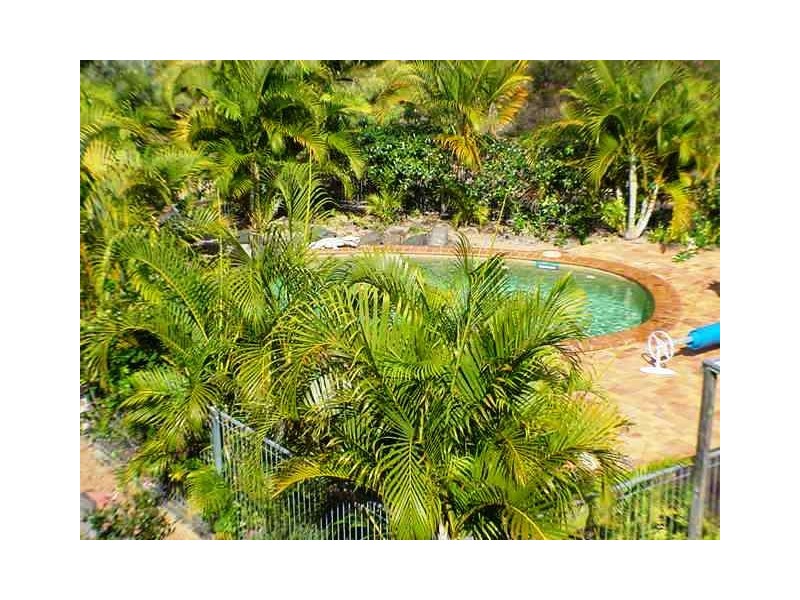 Moore Park Beach QLD 4670