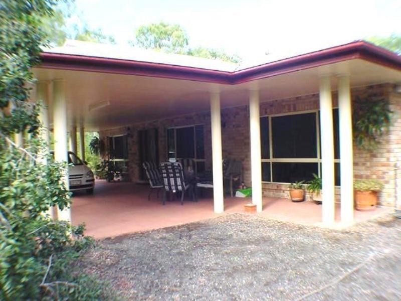 Moore Park Beach QLD 4670