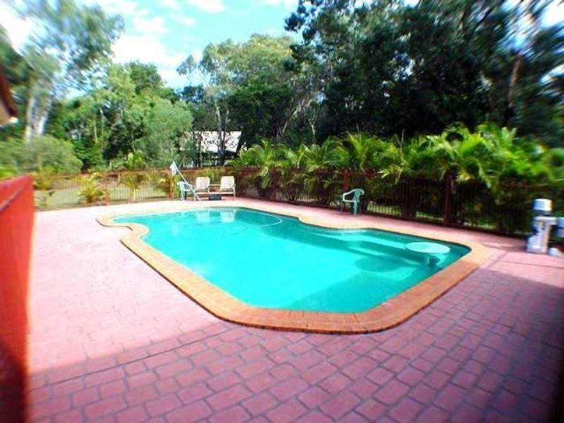 Moore Park Beach QLD 4670