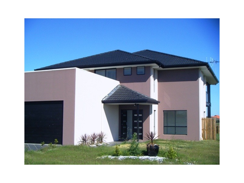 Coral Cove QLD 4670