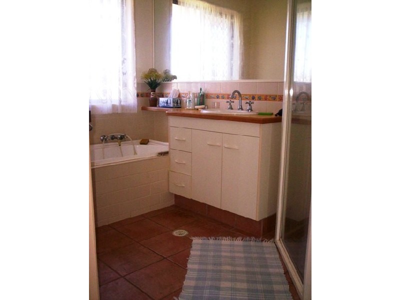 Elliott Heads QLD 4670