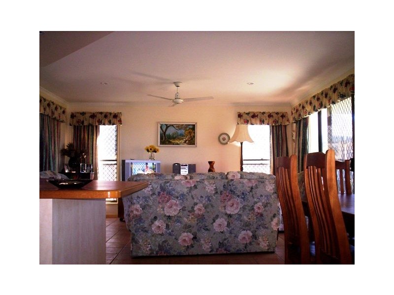 Elliott Heads QLD 4670