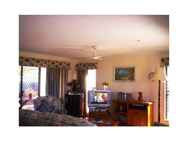 Elliott Heads QLD 4670