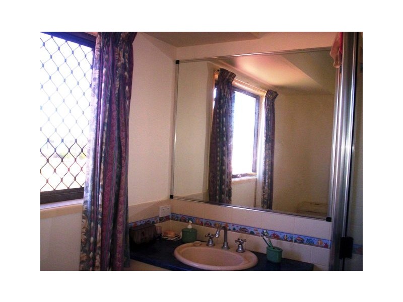 Elliott Heads QLD 4670