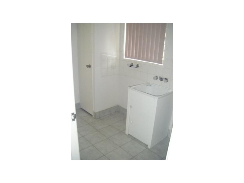 Avenell Heights QLD 4670