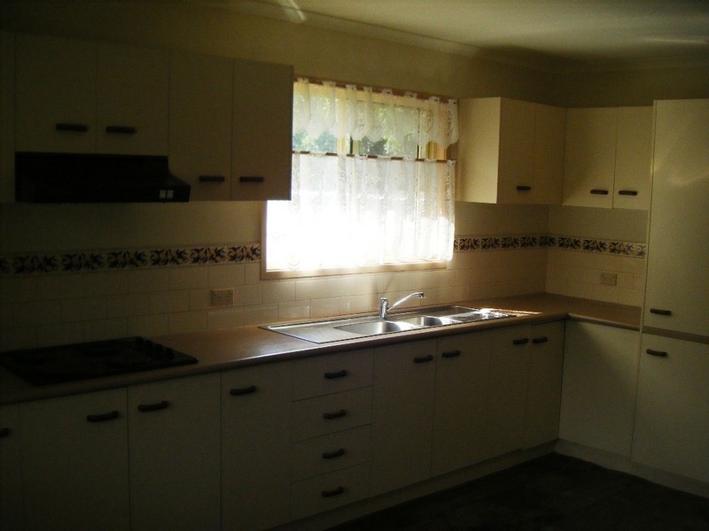 30 Plumtree Crescent, Moore Park Beach QLD 4670