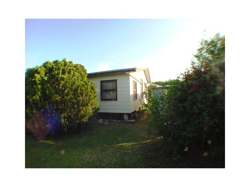 Moore Park Beach QLD 4670