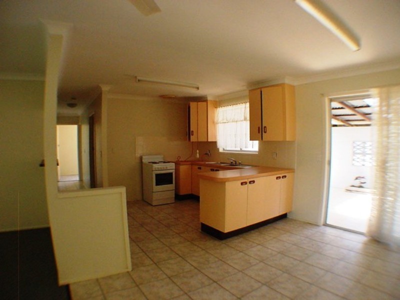 Moore Park Beach QLD 4670