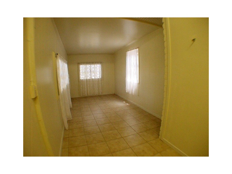 Moore Park Beach QLD 4670