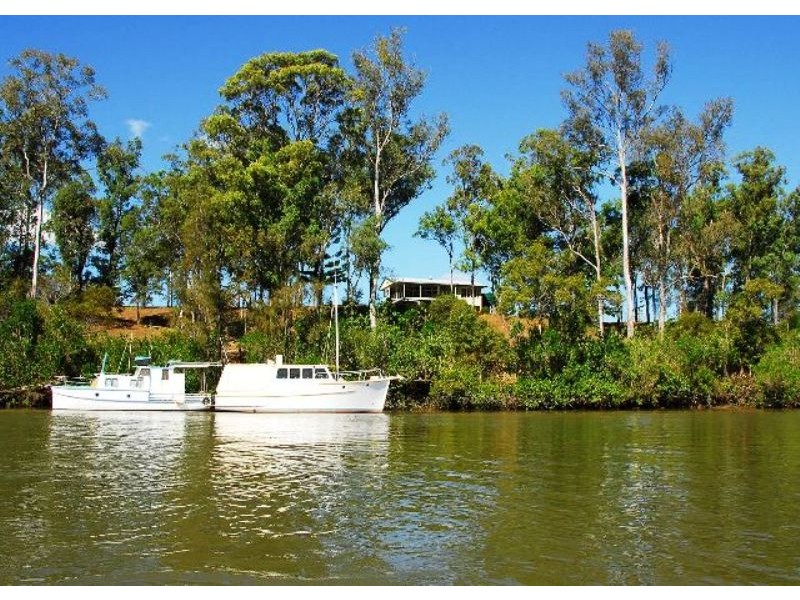 Walkers Point QLD 4650