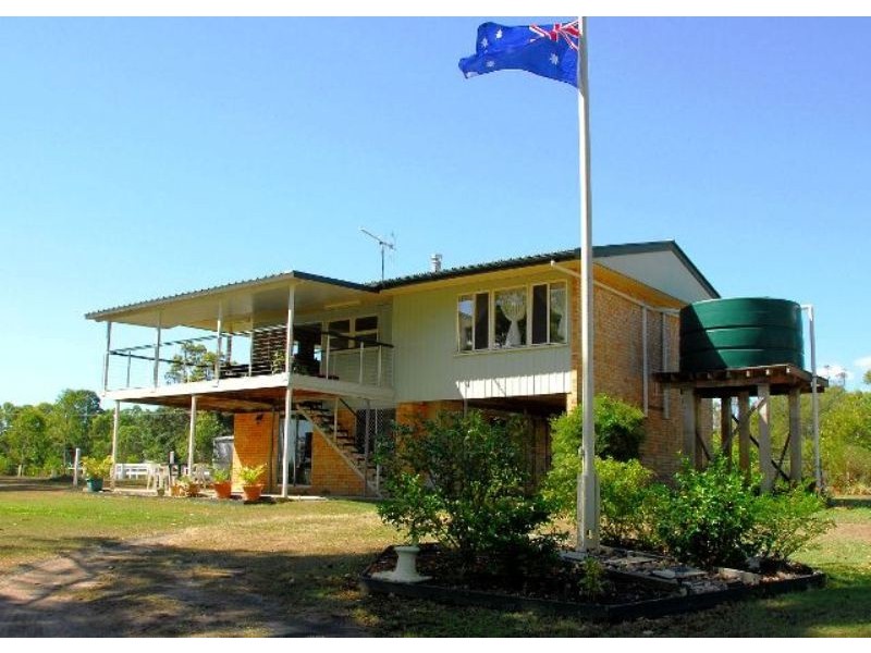 Walkers Point QLD 4650