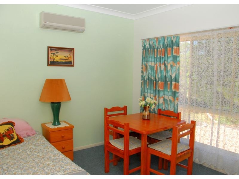 Walkers Point QLD 4650