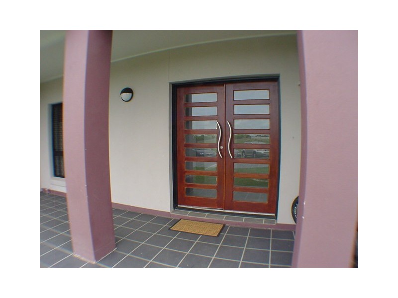 Coral Cove QLD 4670