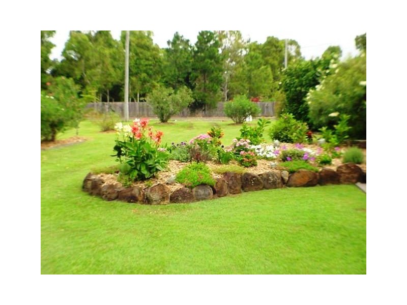 Innes Park QLD 4670