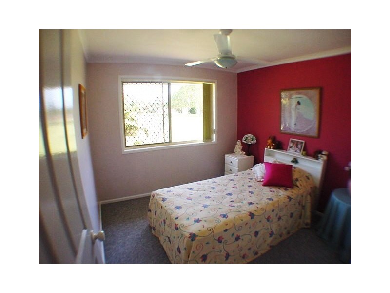 Innes Park QLD 4670